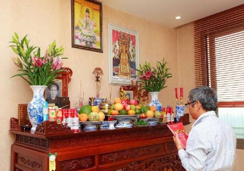 Văn khấn mùng 1 tháng 2 nhuận năm Quý Mão