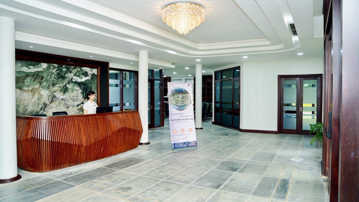 1VbKhD8kQ1WSg9ATXmBJvw_thumb_225